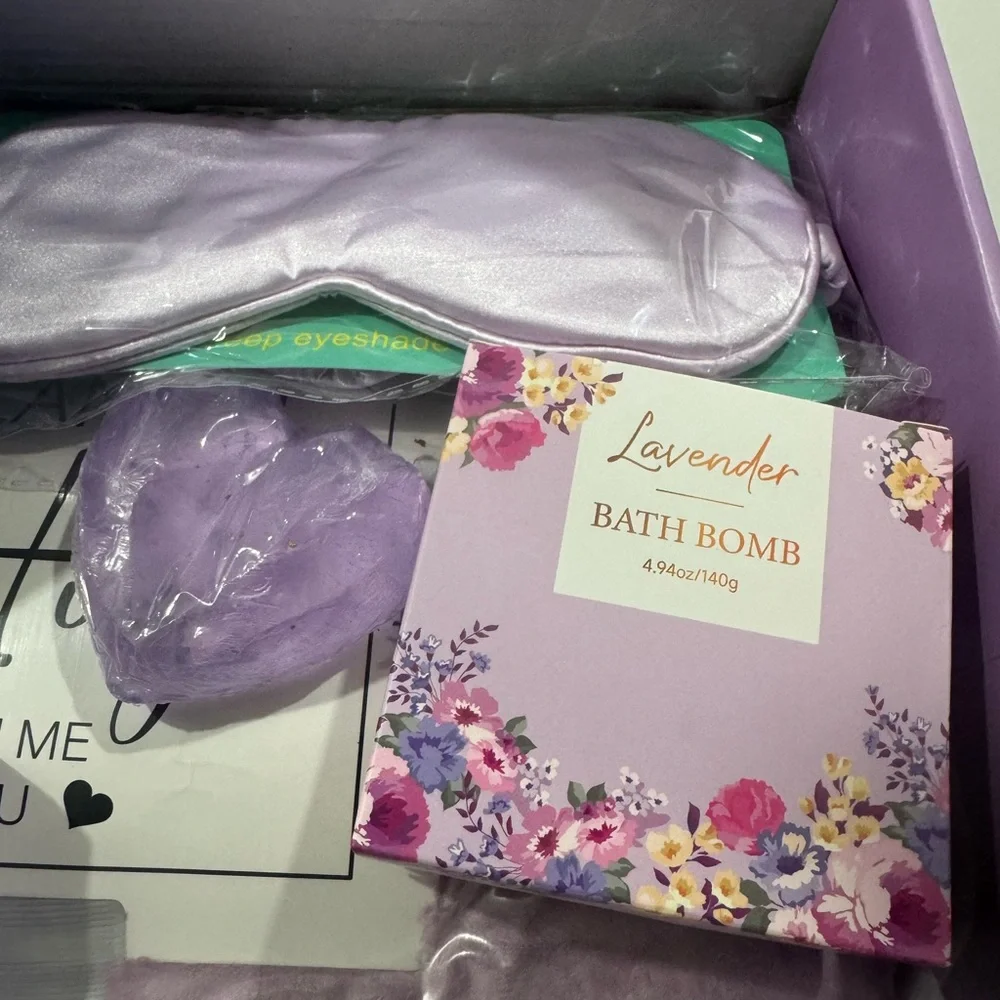 Lavender gift set for women